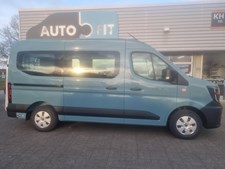 AutoFit A/S præsenterer Renault Master L2H2 E-Tech elbus med alsidige muligheder