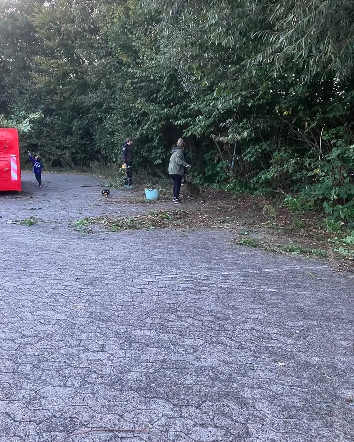 Sæby cykler udvider parkeringsplads og takker hjælpere for indsats i butikken