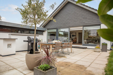 EDC Ejendomsgruppen Struer præsenterer smukt renoveret hus på 217 etagemeter i Struer