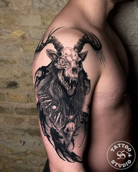 Tattoo Studio 96 præsenterer intens og kraftfuld tattoo af Alexy