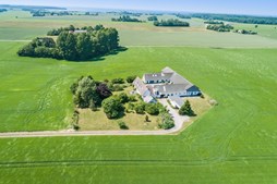 For 2,2  mio. kroner kan du nu få Vålse Vesterskovvej 24 - Se priserne på de dyreste boliger til salg i Nørre Alslev