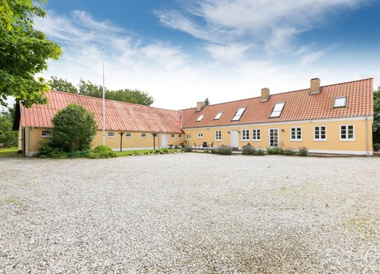 Lækker landejendeom i skønne natur omgivelser