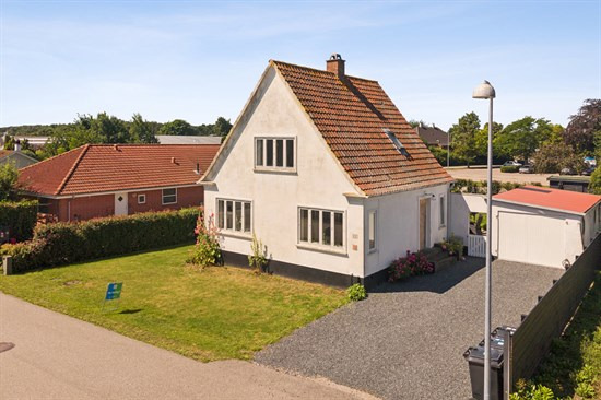 Søndergade 12 og 1 anden boliger er kommet til salg denne uge i Hårlev - se boligerne her.