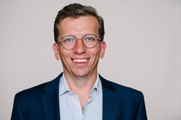 Indsigtsfuldt debatarrangement om demens på Hinnerup Bibliotek