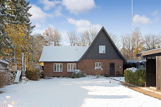 Luksusbolig netop kommet til salg i Søborg: Se hvad du skal smide for Søborgs dyreste adresser her