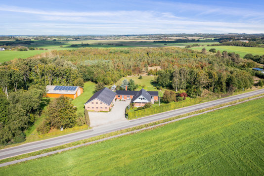 Top 6 over dyreste boliger til salg i Højslev. Priser op til 3.600.000 kr