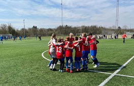 Jozwiak og Madsen brillerer begge med hattrick: “Jeg er stolt af drengene“