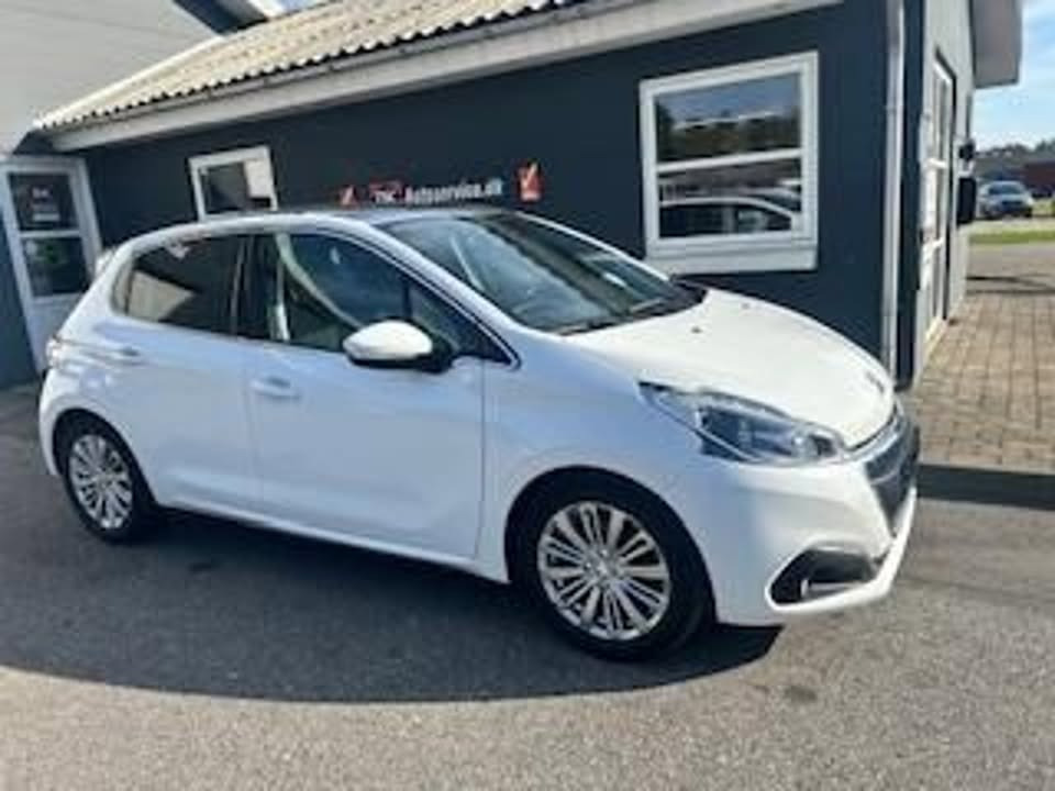 DK Autoservice v/Leo B Andersen præsenterer Peugeot 208 til salg