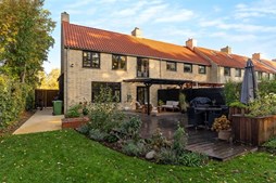 Ærtemarken 35B og 3 andre boliger er kommet til salg denne uge i Søborg - se boligerne her.