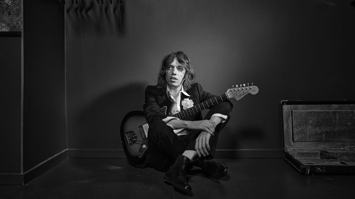 Carl Emil Petersen indtager Holbæk: Oplev en unik solokoncert