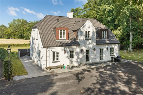 Top 6 over dyreste boliger til salg i Munkebo. Priser op til 9.500.000 kr