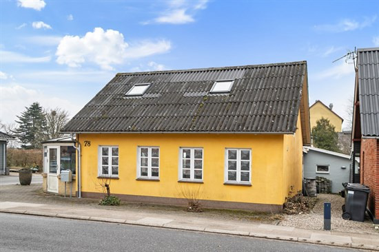 Elevvej 3 er til salg for kun 265.000 kr.: Se de billigste boliger til salg i Aars her