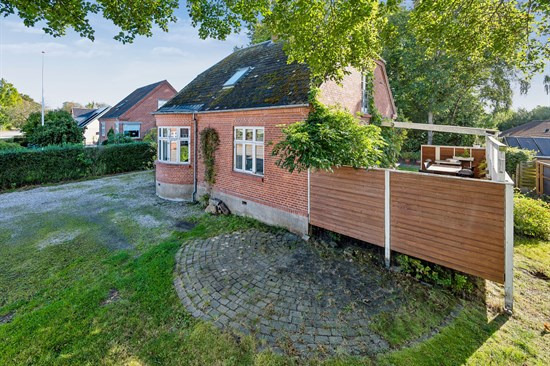 Hesselballevej 59 er til salg for kun 1.495.000 kr.: Se de billigste boliger til salg i Hjortshøj her