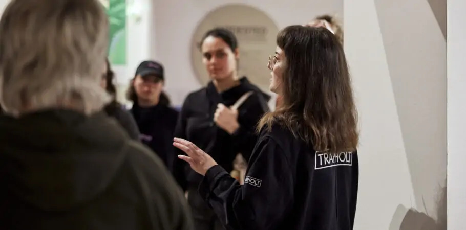 Oplev yoga og guidet tur i kunstens verden på Museum Trapholt