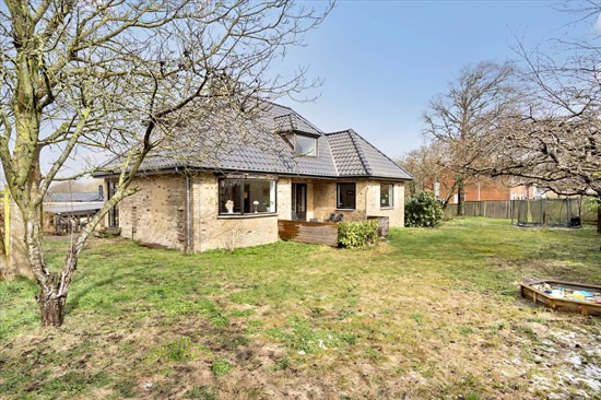 Park Alle 1 og 1 anden boliger er kommet til salg denne uge i Ikast - se boligerne her.