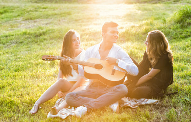 Musikarrangement i Rhododendronparken i Brønderslev