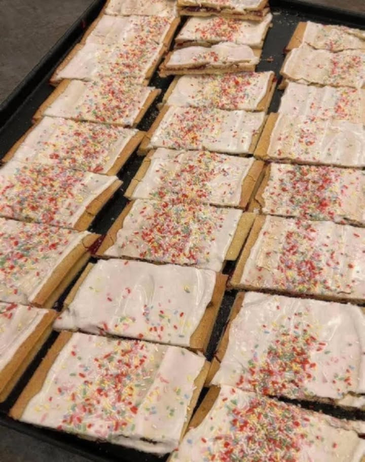 Onsdags tilbud: Friske hindbærsnitter hos Min Købmand Øster Bjerregrav