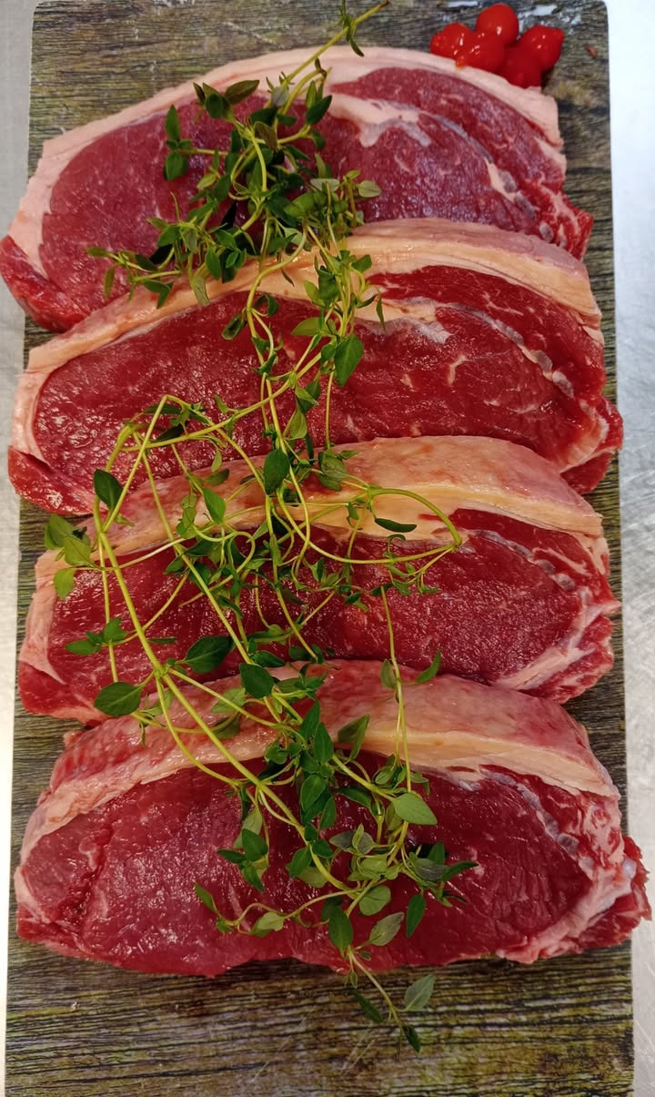 MENY Randers tilbyder 4 stk. entrecote af dansk kødkvæg til 129,95 kr.