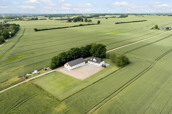 Top 6 over dyreste boliger til salg i Stouby. Priser op til 9.995.000 kr