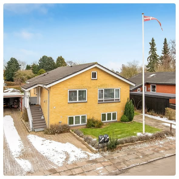 Nybolig Kolding sænker prisen på villa i roligt kvarter