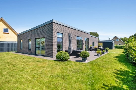 Top 6 over dyreste boliger til salg i Lystrup. Priser op til 12.500.000 kr
