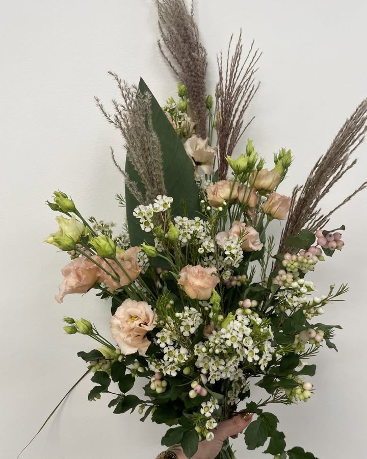 Vestergades Blomster ApS spørger hvilken weekendbuket du ønsker at tage med hjem