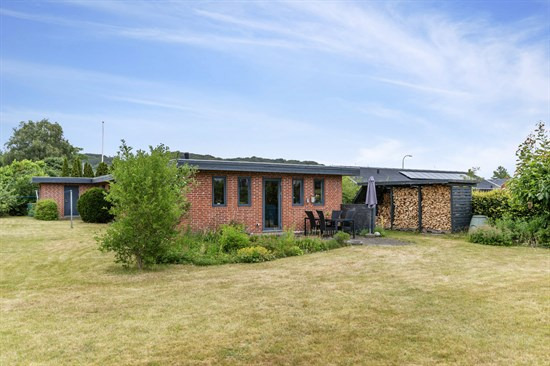 Eksklusiv bolig for 1.595.000 kr er netop kommet til salg i Auning - Se den og de dyreste boliger her