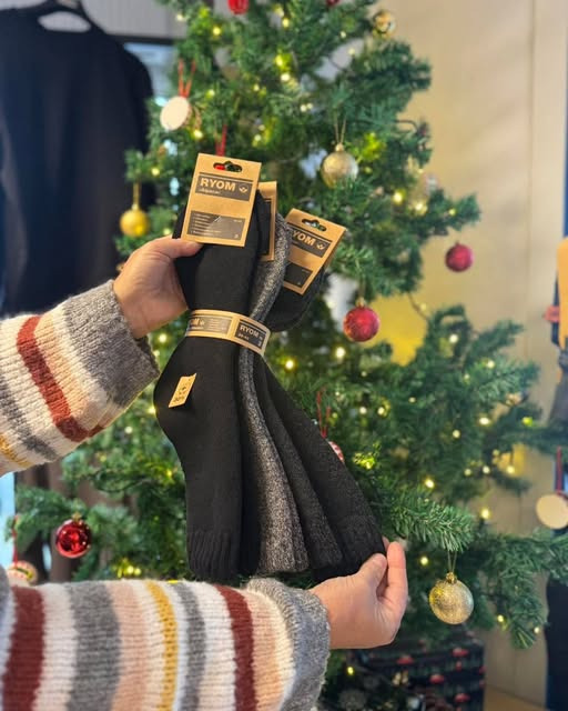 SB Lindgaard A/S præsenterer dagens juleidé: alpaca-sokker i 3-pak