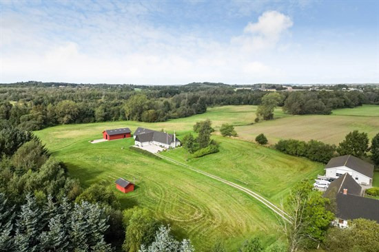 Top 6 over dyreste boliger til salg i Stenstrup. Priser op til 8.250.000 kr