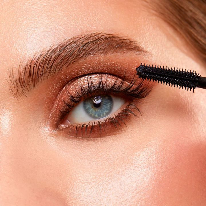 Top Clinic v/Else Møller Larsen præsenterer StayLong mascara: din næste yndlingsmascara?