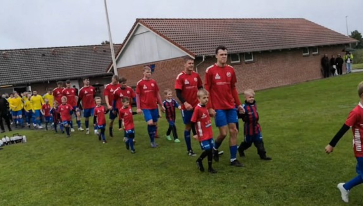 Hammel GF overlever Serie 2 trods skuffende afslutning mod Kjellerup IF