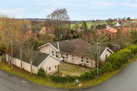 Søvej 12 og 1 anden boliger er kommet til salg denne uge i Vester Skerninge - se boligerne her.