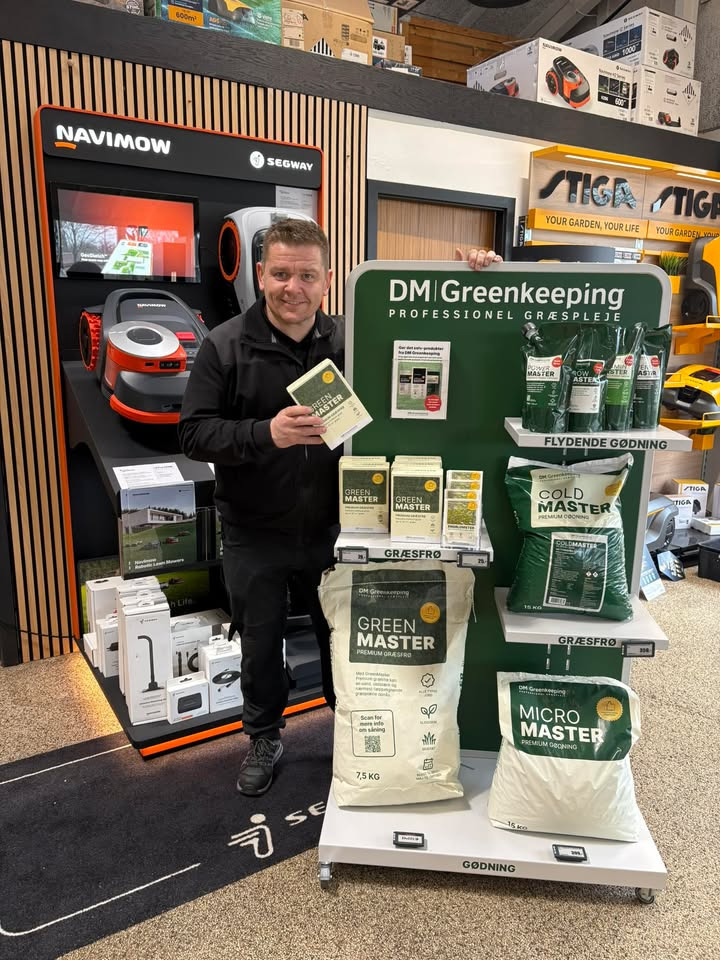 JPS Entreprenørmateriel I/S tilbyder græsplejeprodukter til din plænepleje i påsken