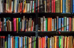 Fredericia Bibliotek: historie, højtlæsning og heftig debat