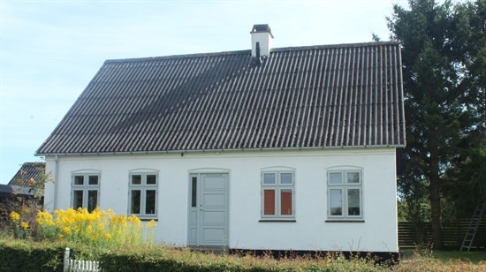 Lynge Byvej 32 og 1 anden boliger er kommet til salg denne uge i Sorø - se boligerne her.