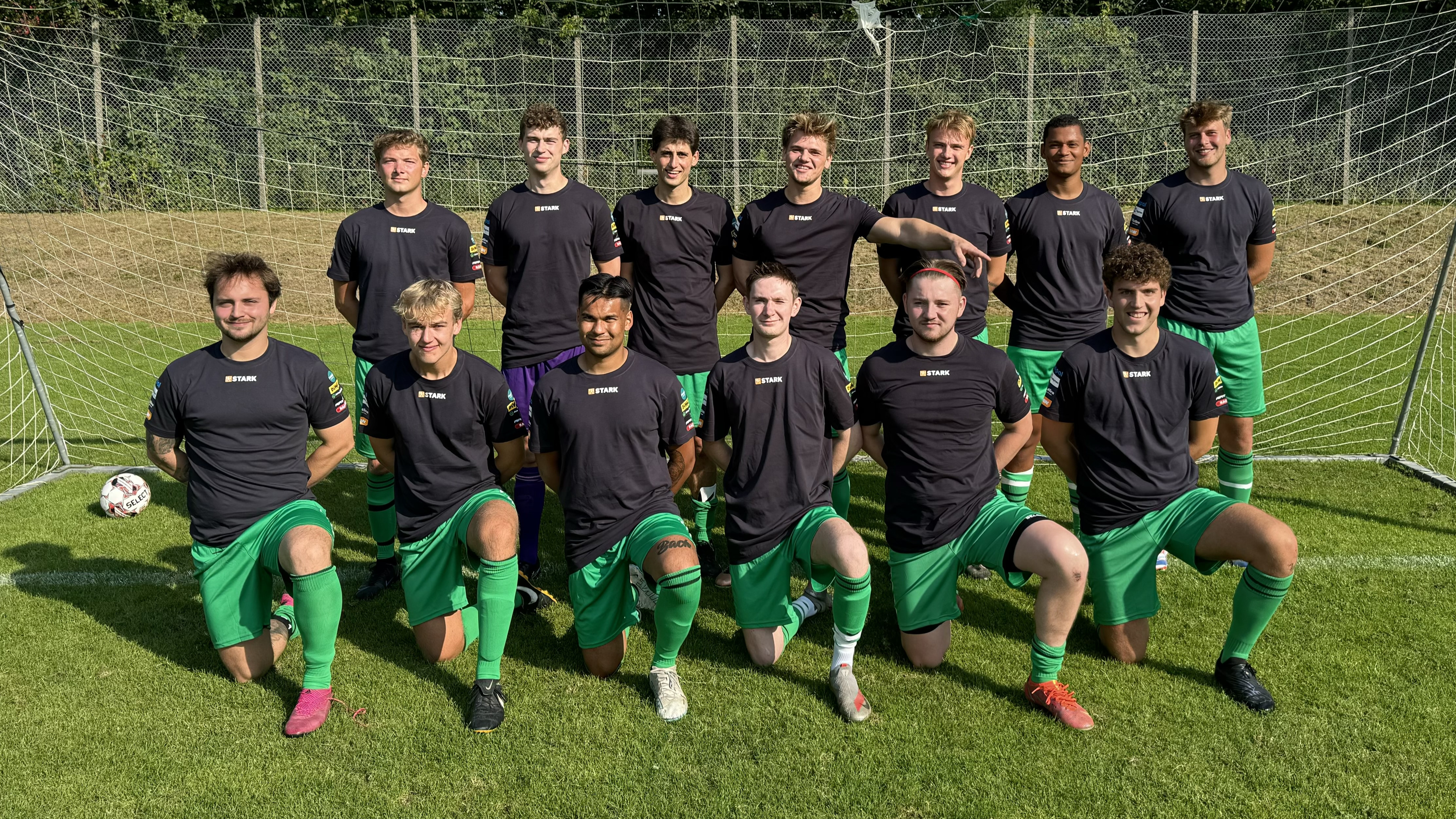 tst Fodbold (2) ser frem mod opgør mod FC Rangers (2) – kampklar på Hasle Skole