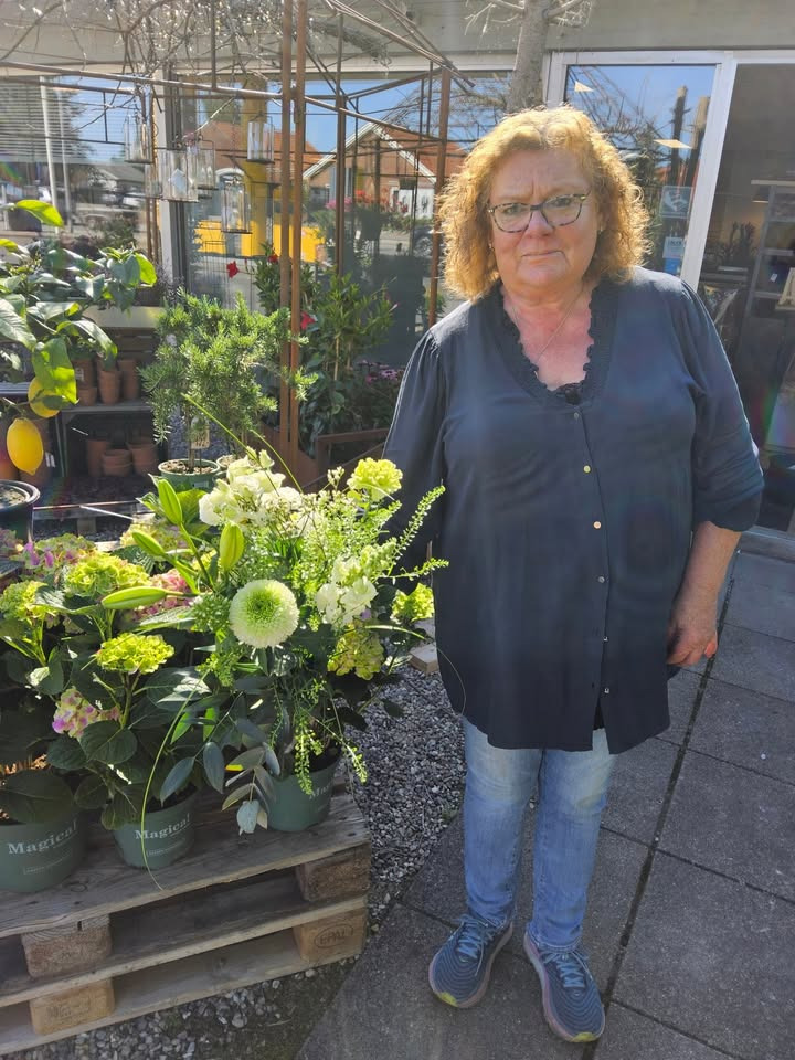 Flore Vida præsenterer weekendens flor: Blomster i hvid og grøn 
