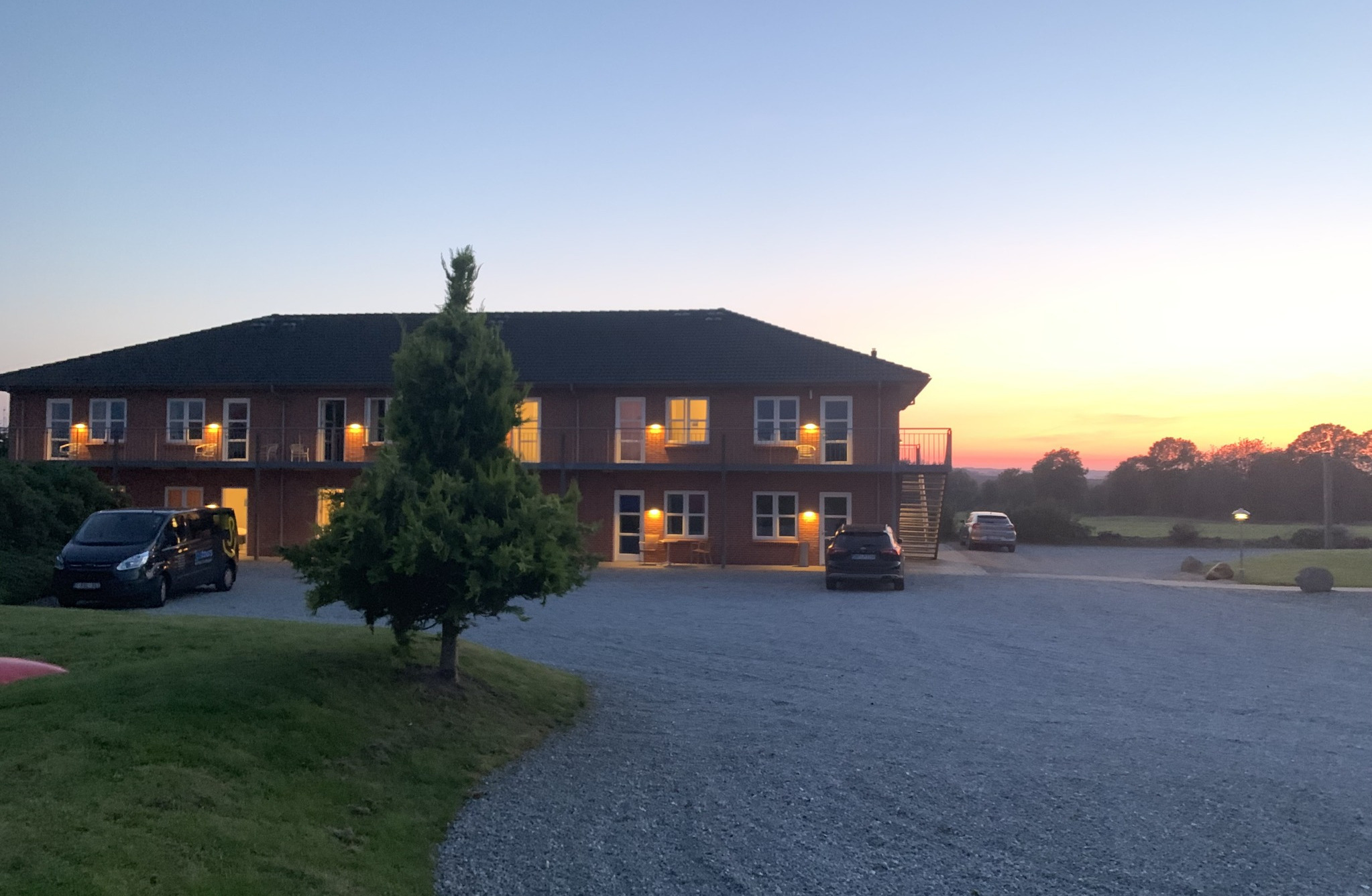 Hotel Korning Kro søger ung opvasker til deres travle team