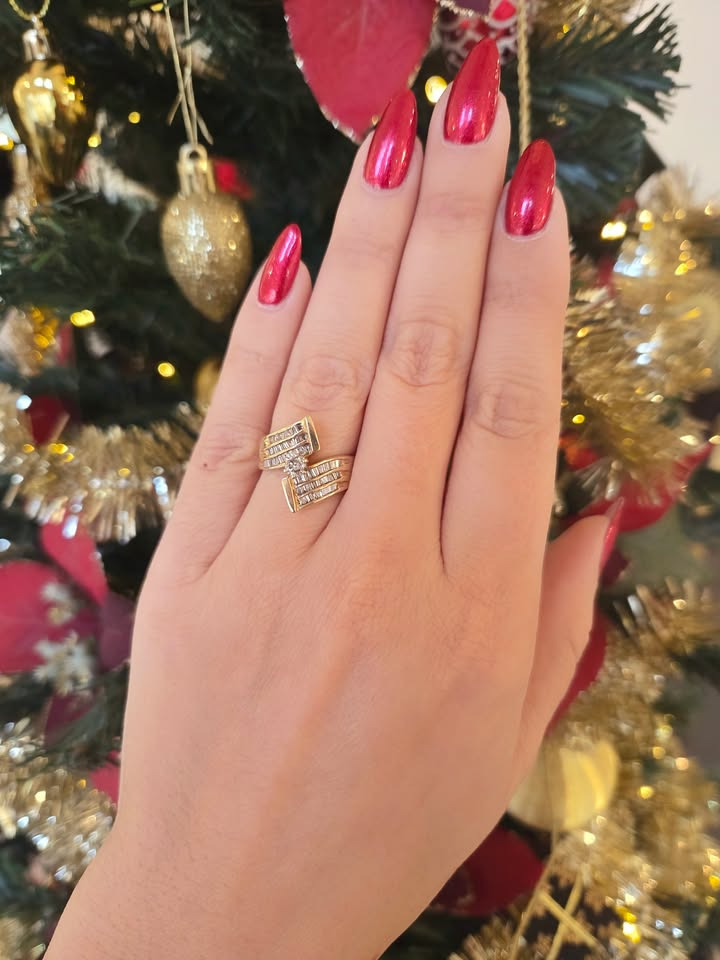 Smykkedesigner Helga Winther præsenterer årets julegaveidé med vintage ringe i fokus