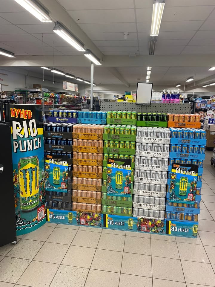 SPAR Nørrebro Hjørring tilbyder Monster-drikke til kun 10 kr. pr. dåse