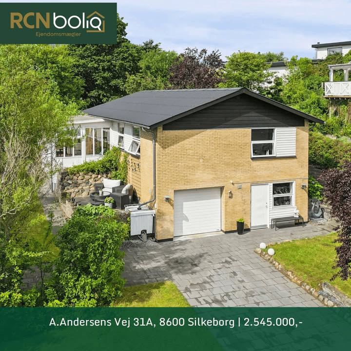 RCN Bolig Silkeborg præsenterer veldisponeret villa på A. Andersens Vej i Silkeborg