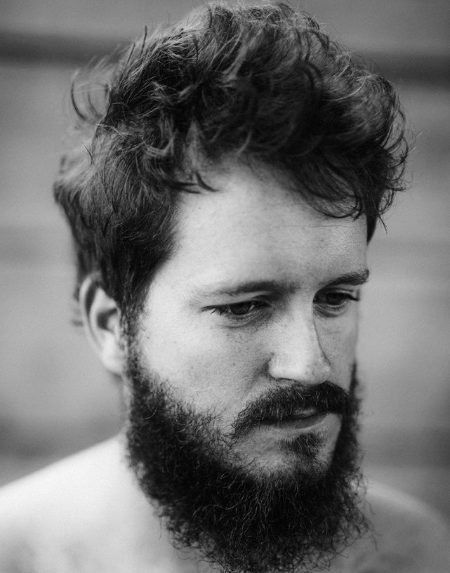 Oplev Clapper live: Jeppe Lavsen debuterer fra solistklassen