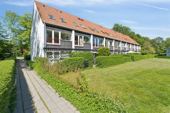 Rude Vang 52 er til salg for kun 2.995.000 kr.: Se de billigste boliger til salg i Holte her