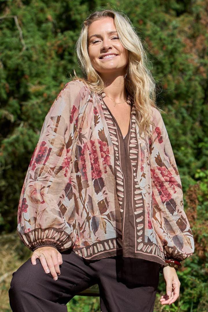 Rosengreen præsenterer dagens låge: Flot bomuldsbluse til halv pris 10. december