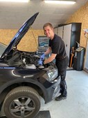 Autotekniker v/Kim Skytthe står klar til at hjælpe med din bil – Book tid online eller ring nu!
