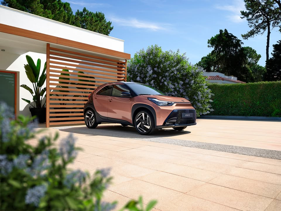 MTH Biler tilbyder privatleasing af den nye Aygo X Hybrid med lavt brændstofforbrug