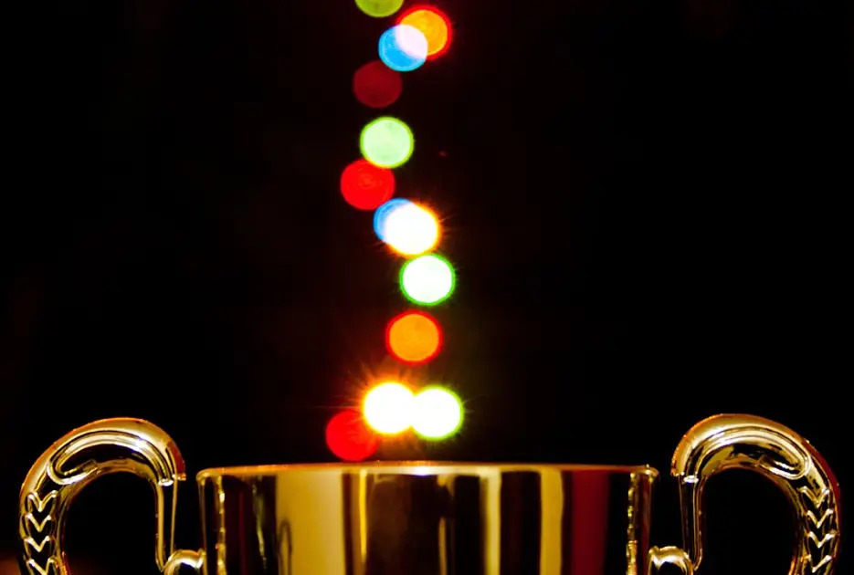 Skive Kommune søger kandidater til folkeoplysningsprisen 2025 for ekstraordinært foreningsarbejde