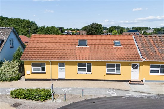 Hjøllundvej 4 er til salg for kun 445.000 kr.: Se de billigste boliger til salg i Ejstrupholm her
