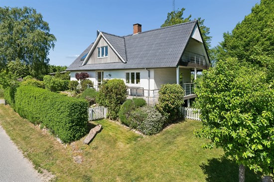 Luksusbolig netop kommet til salg i Morud: Se hvad du skal smide for Moruds dyreste adresser her