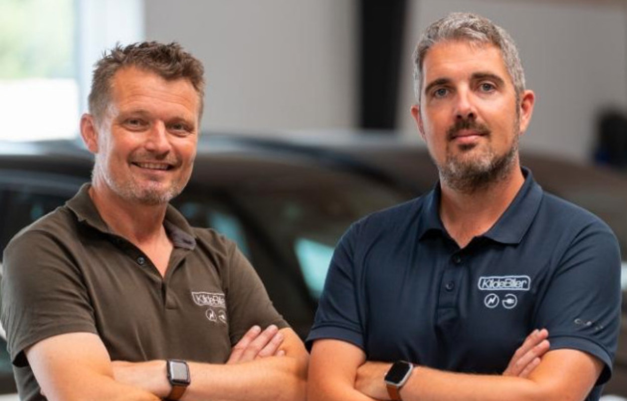 Fra bagenden af en varevogn til eksperter i elbiler